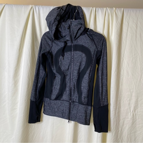 LULULEMON Stride Jacket Zip Up Hooded Size 2 - Picture 6 of 10